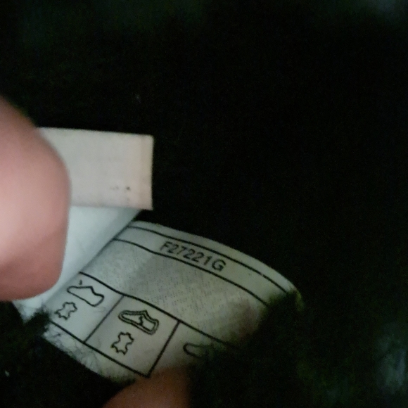 UGG platform slippers - Picture 7 of 7